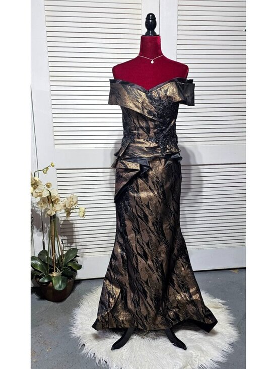 Gia Franco Dresses & Skirts - Gia Franco Women Black Bronze 12267CL Off Shoulder Evening Gown Dress Sz 12 3157